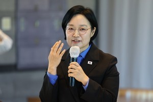 [일문일답] 한 총리, 지지율 하락에 “아프다…민생 관련 사업 집중”