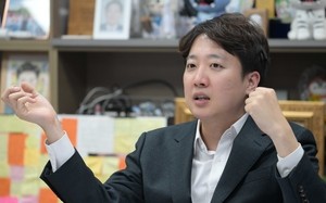 이준석 “AI로 한 달 만에 혈세 낭비 5628억 찾아”…국민 참여 공모전 연다
