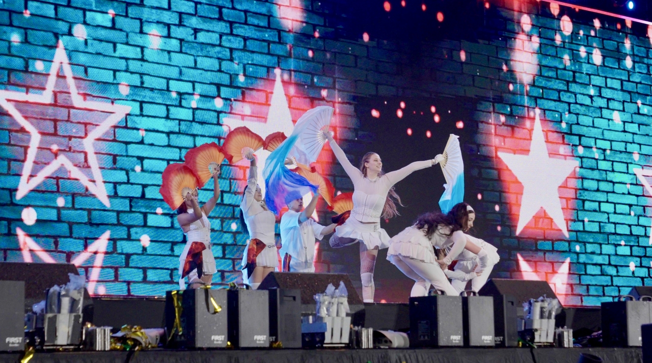 Milwaukee-based Mkeme Crew performs on Oct. 3 in Gangnam, southern Seoul, where the group finished third at the Global K-Pop Cover Dance Championship. (Tammy Park/The Korea Herald)