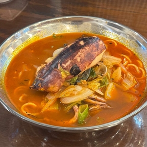 Try Gunsan's signature spicy noodles at jjamppong festival