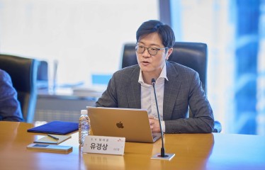 유경상 SK텔레콤 AI CIC장이 ‘독자 AI 사이버보안 협의체’ 출범식에서 환영사를 하고 있다. [SK텔레콤 제공]