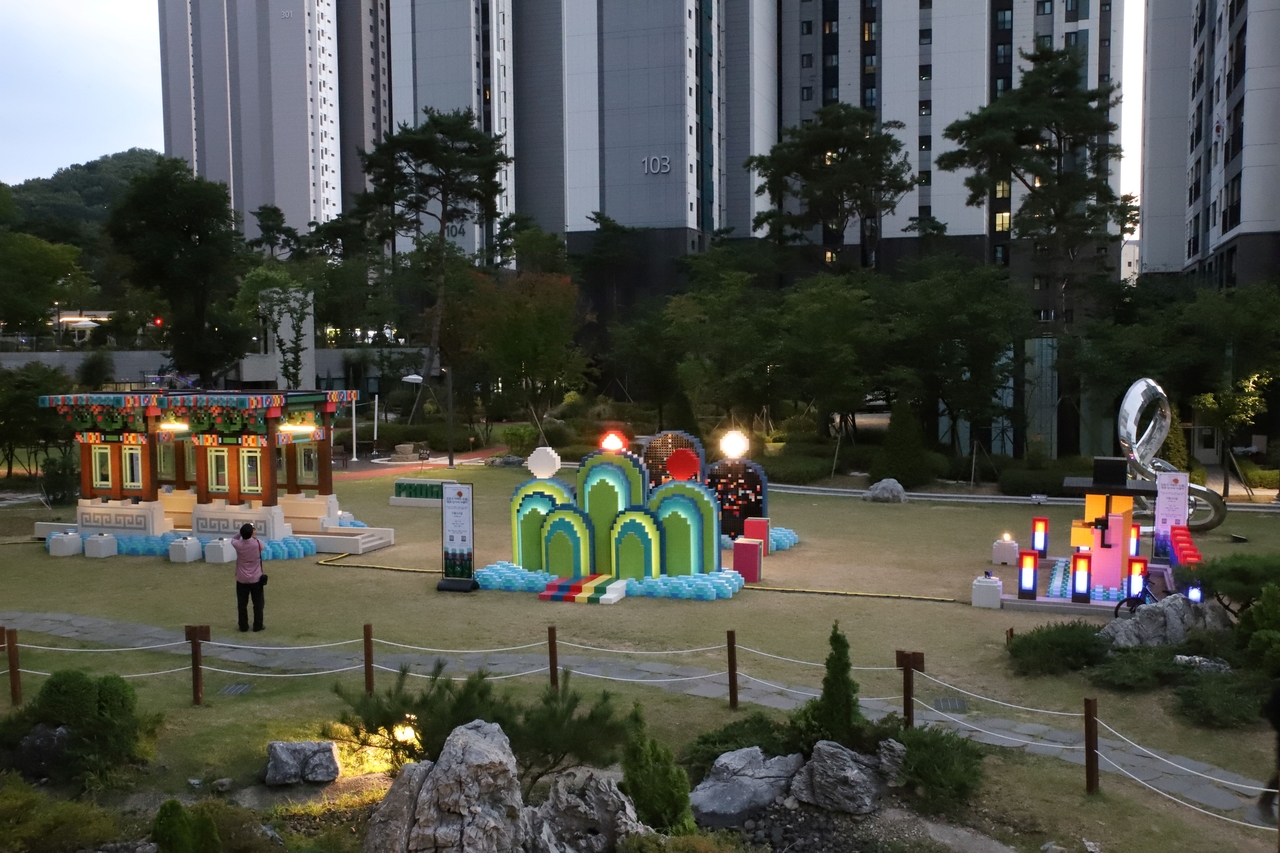 천안 푸르지오 레이크사이드에 설치된 푸르지오 팝업가든 전경 [대우건설 제공]