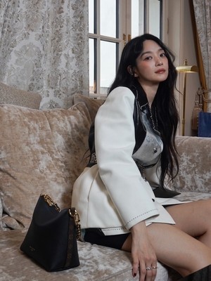 신민아, 러블리 베이비페이스에 이런 몸매가? 알고보니 ‘핫걸’
