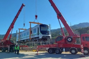 부산도시철도 2호선 전동차 ‘세대 교체’ 시작