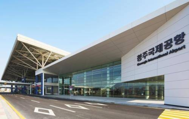 [속보] 청주공항 제주항공 여객기서 휴대용 배터리에 불…승객 167명 전원 대피
