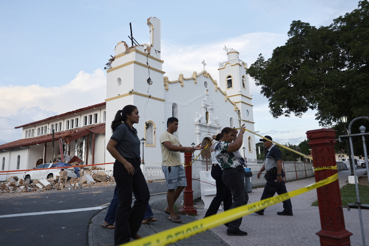 A 7.7-magnitude earthquake struck Panama in Central America on Friday (local time). [EPA/Yonhap]