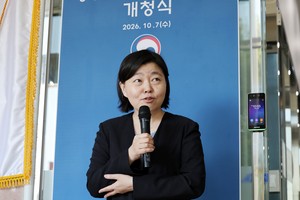 與 “임은정 감찰은 상식적 조치…상사 인사에 왈가왈부 어불성설”