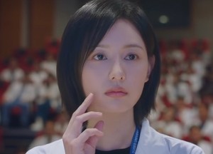 “이런 의사 실제 있나 했더니” 결국 터질게 터졌다…하루만에 압도적 1위, 넷플릭스 ‘쏠림’