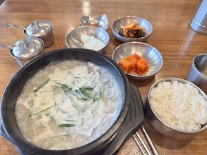 피란민의 애환 담긴 돼지국밥 한 그릇, 최고봉은 누구?
