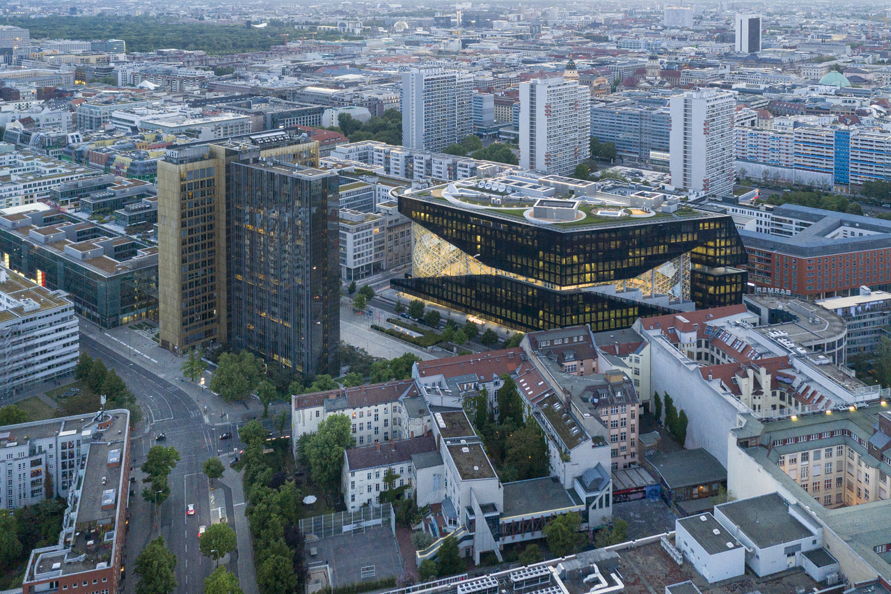 A view of the Axel Springer Campus in Berlin, Germany (© Laurian Ghinitoiu, courtesy of OMA)