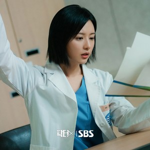 [뮤즈이슈]“제작진과 싸우다 자문이 패배”‥‘닥터X’ 고증 논란에 자문의 등판