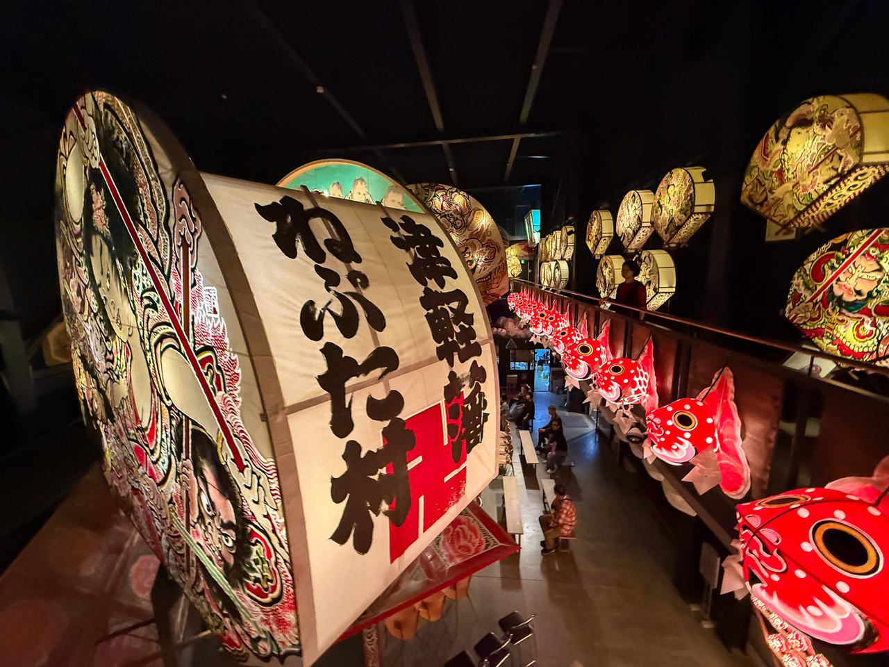 Lanterns inside Tsugaru-han Neputa-mura [Kim Myung-sang]