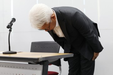 ‘초유의 수시 먹통’ 유웨이 대표 결국 국감 선다…접수 연장·공정성 논란 도마 [세상&]