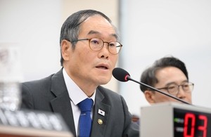 이용철 방사청장, LIG 비리 의혹에 “조직 명예 치명…엄정 대응”