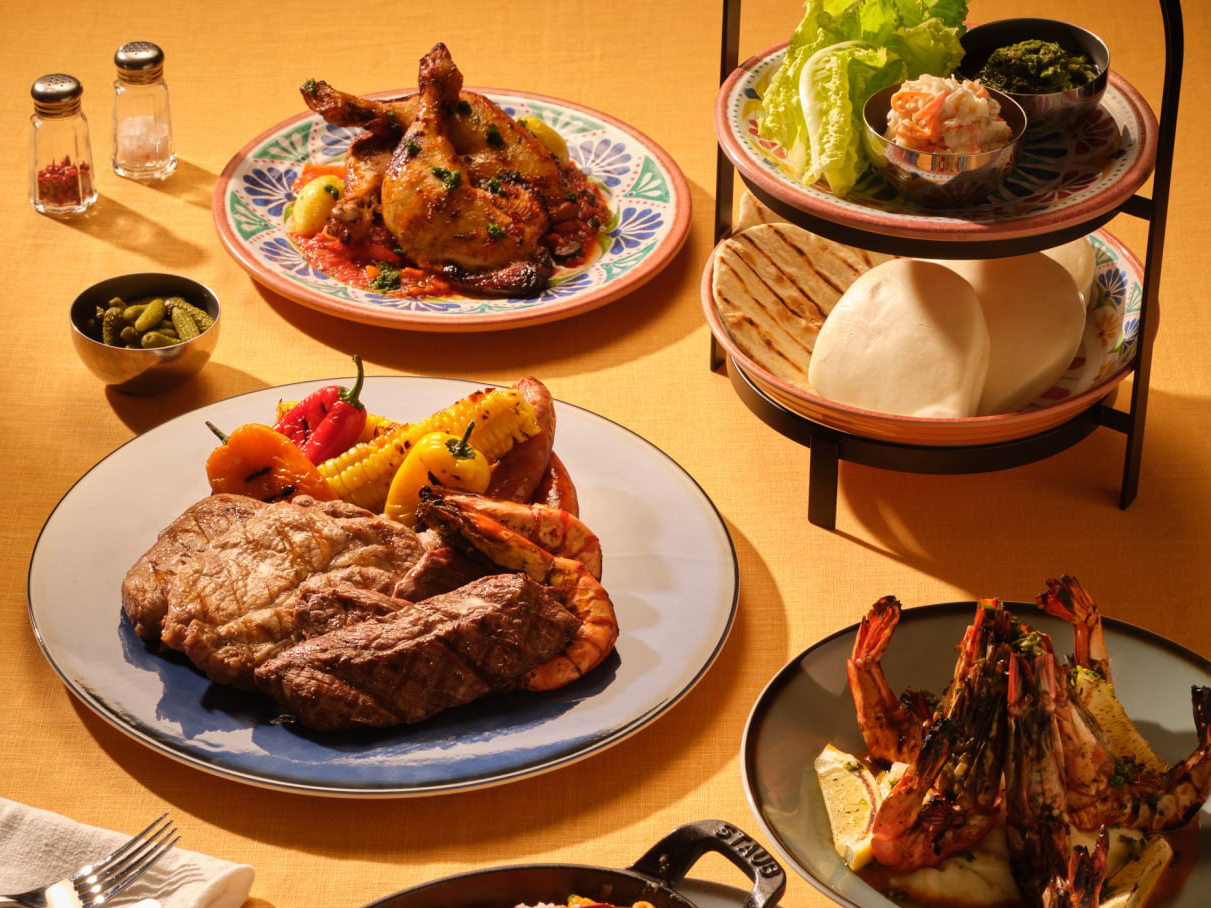 A barbecue platter at Bueno Beach Club [Hanwha Hotels & Resorts]