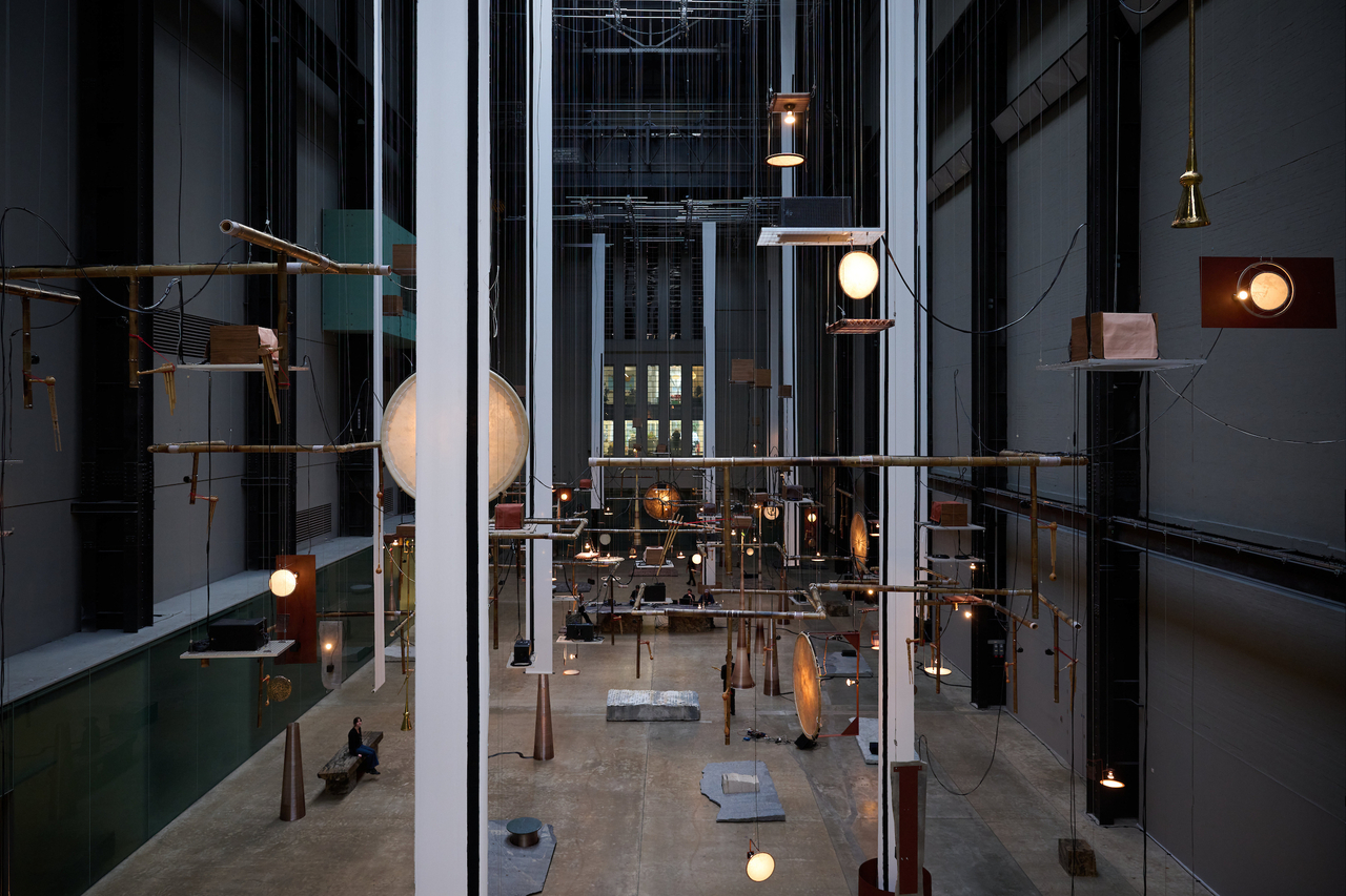 ‘현대 커미션: 타렉 아투이: Hold’ 전시 전경. 출처: Photo © Tate (Ben Fisher). [현대차 제공]