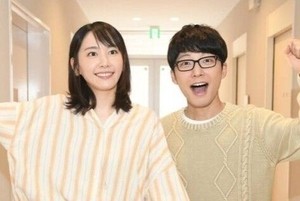 [재팬뮤즈]‘日톱스타’ 호시노 겐♥아라가키 유이, 결혼 5년만 첫째 출산