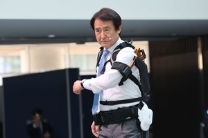 KAIST unveils physical AI strategy to take robotics beyond humanoids