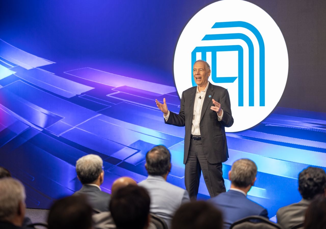 Gary Dickerson, chairman and CEO of Applied Materials, delivers remarks at the EPIC Center opening event in Sunnyvale, California, on Monday (local time). [Applied Materials]