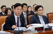 김영훈 “정년연장 법안 연내 꼭 처리돼야…정부안 조속 제시”