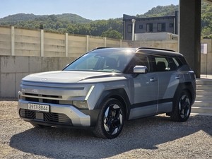 벌크업한 현대차 간판 SUV…‘국민 패밀리카’ 정조준 [권제인의 시승기-디 올 뉴 투싼]