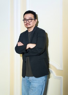 [뮤:터뷰]연상호 감독 “구교환♥이옥섭 결혼, 기사로 알아..엄마·아빠 결혼한 느낌”