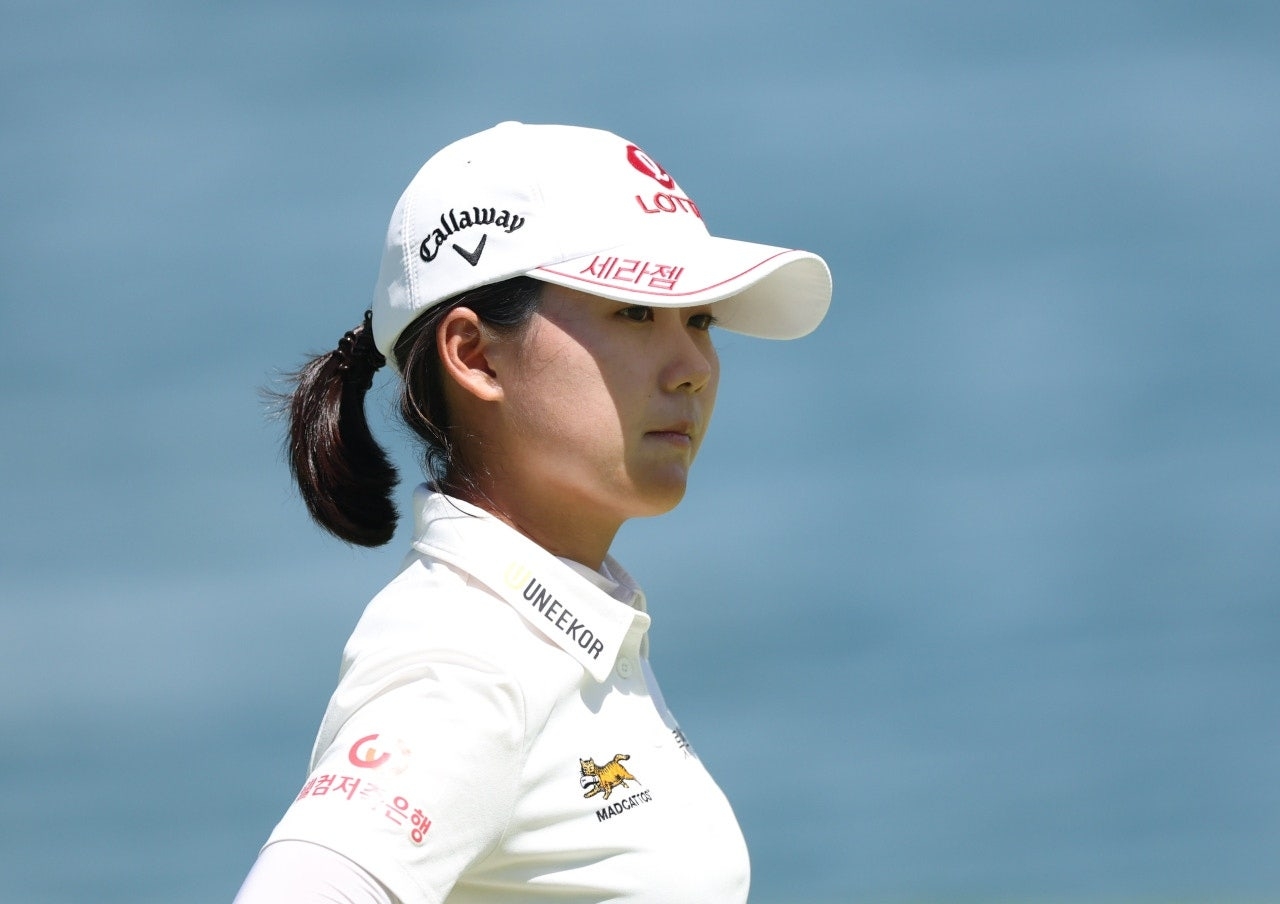 Hwang Yu-min, who is looking to overturn the Rookie of the Year race during the Asian Swing starting this week. [Herald Sports DB]