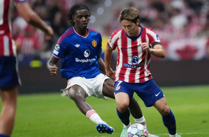 Lee Kang-in helps Atletico beat Man United 2-0 for first UCL win