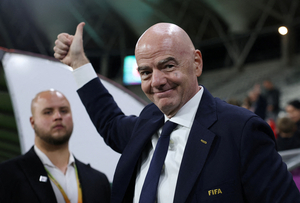 Infantino could survive criticism as rivals struggle to find challenger