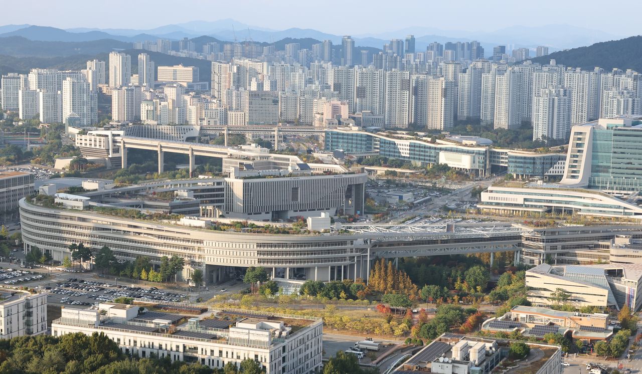 지난 13일 정부세종청사와 일대 전경. [연합]