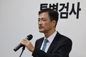 “30개 시군구 선관위 투표자수 허위 입력 확인”…선관위 특검, 중앙선관위 등 7곳 압수수색[세상&]