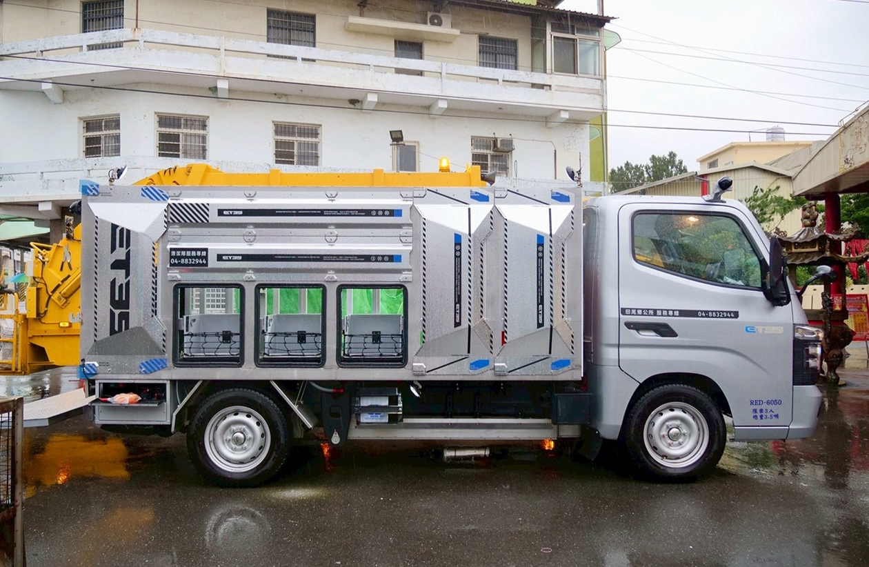 Process-Controlled Waste Sorting Rear Module by Taiwan's Immotion Design with China Motor Corp. (Seoul Design Foundation)