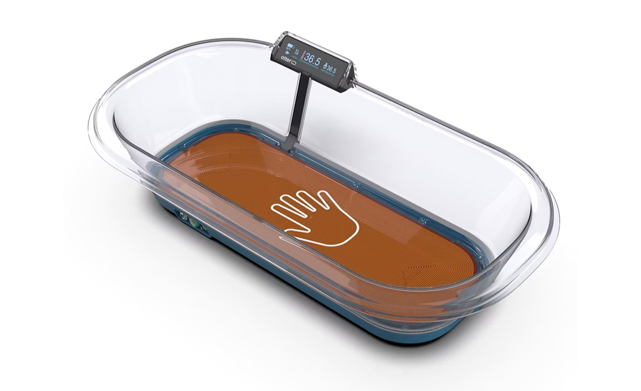 Otter Newborn Warmer by Design That Matters (Seoul Deisgn Foundation)