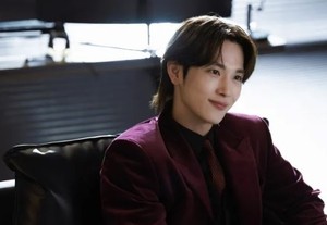 Im Si-wan falls for a man, or so he thinks, in 'Love in Disguise'