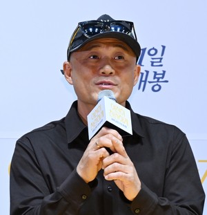 [포토] ‘여전히 찬란하게’ 송일곤 감독
