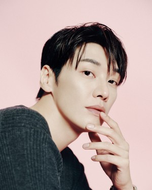 [뮤:터뷰③]김영광 “로코 위해 190cm·72kg 만들어..어느덧 40대, 오래 젊음 유지하고 파”