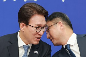 與, 지지율 떨어지는데 ‘신천지 집안싸움’까지