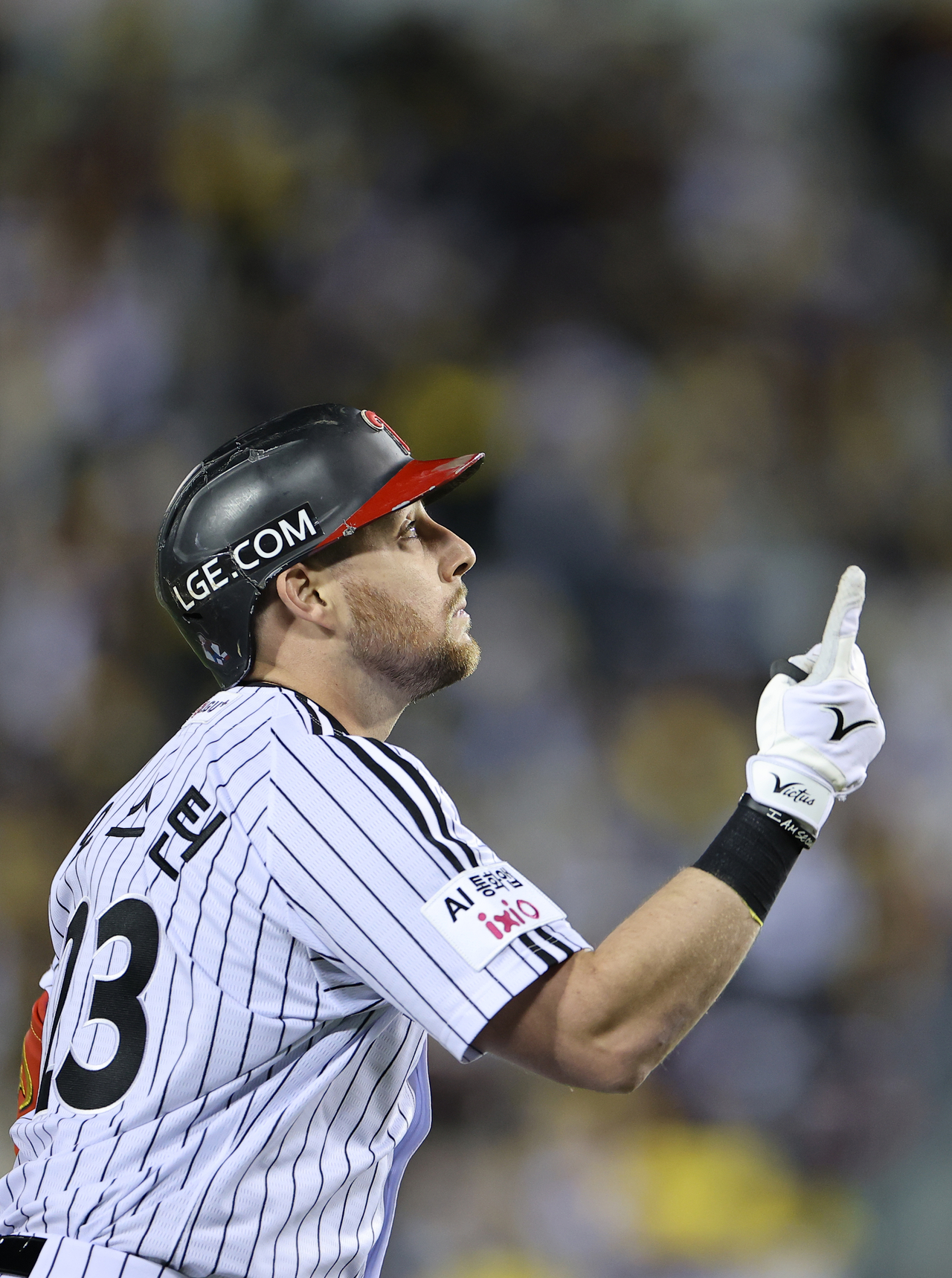 Austin Dean of the LG Twins celebrates after hitting a two-run home run against the Doosan Bears during the clubs' wild card game in the Korea Baseball Organization postseason at Jamsil Baseball Stadium in Seoul on Wednesday. (Yonhap)