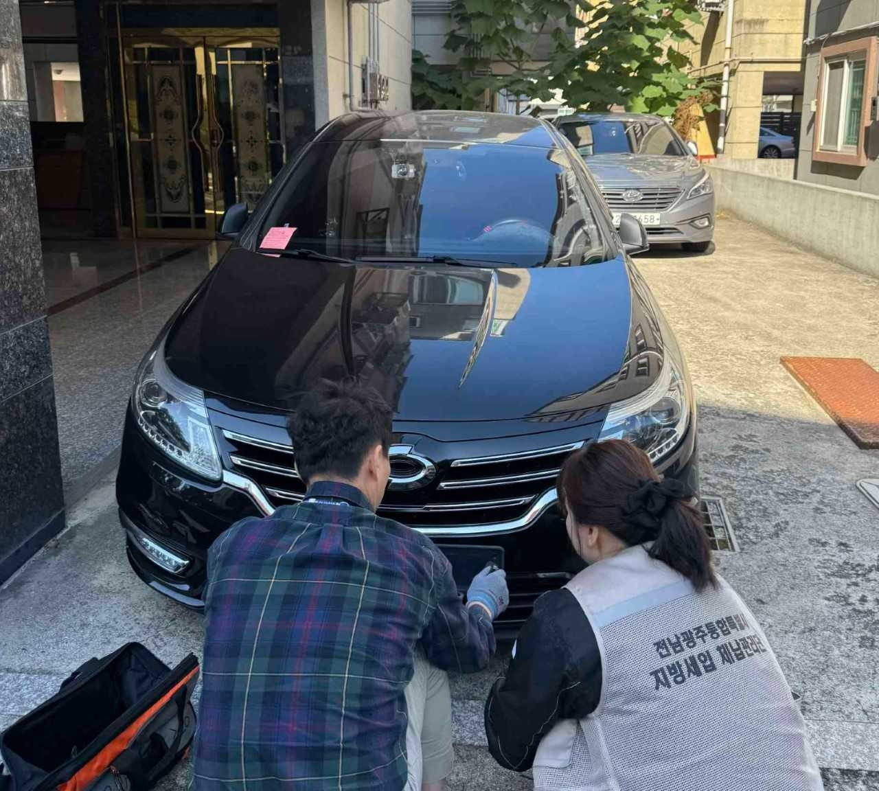 전남광주통합특별시는 지방세 체납액 징수를 위해 지난 15일 ‘2026년 하반기 체납차량 번호판 합동 영치’를 실시, 체납차량 139대의 번호판을 영치했다.