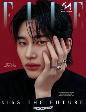 변우석 “다시 태어나도 변우석으로..잘 레벨업 해보고 파”[화보]