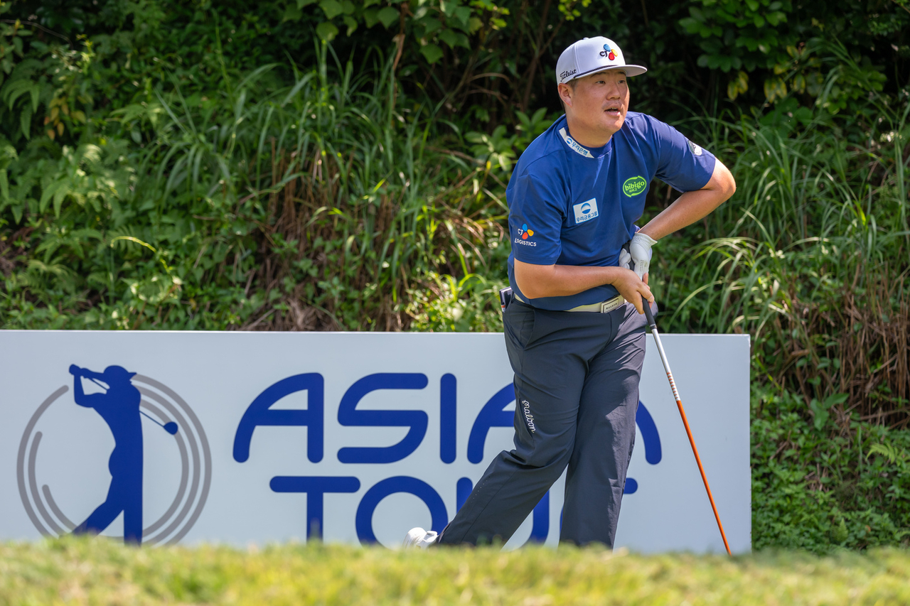 Im Sung-jae holds a three-stroke lead after 36 bogey-free holes. [Photo=Asian Tour]