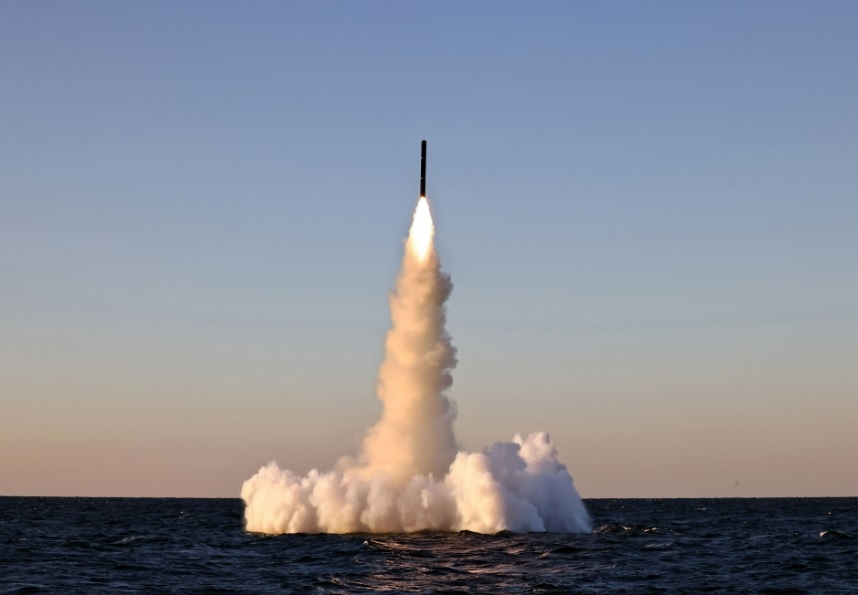 KCNA reported Friday that North Korea's Missile General Bureau test-fired two types of submarine-launched strategic cruise missiles from the Donghae on Thursday. Based on the conning tower visible in released photos, the launch platform may be the "tactical nuclear attack submarine" Kim Kun Ok, commissioned in September 2023. The vessel appears to have employed both a vertical launch system and torpedo tubes — possibly capsule-type or underwater-ignition — simultaneously, marking the first time two types of missiles have been launched at once and the first launch from a Kim Kun Ok-class submarine in history. [Yonhap]