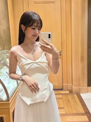 박보영, 뽀블리의 반전 볼륨감..청순·섹시 다 잡았다