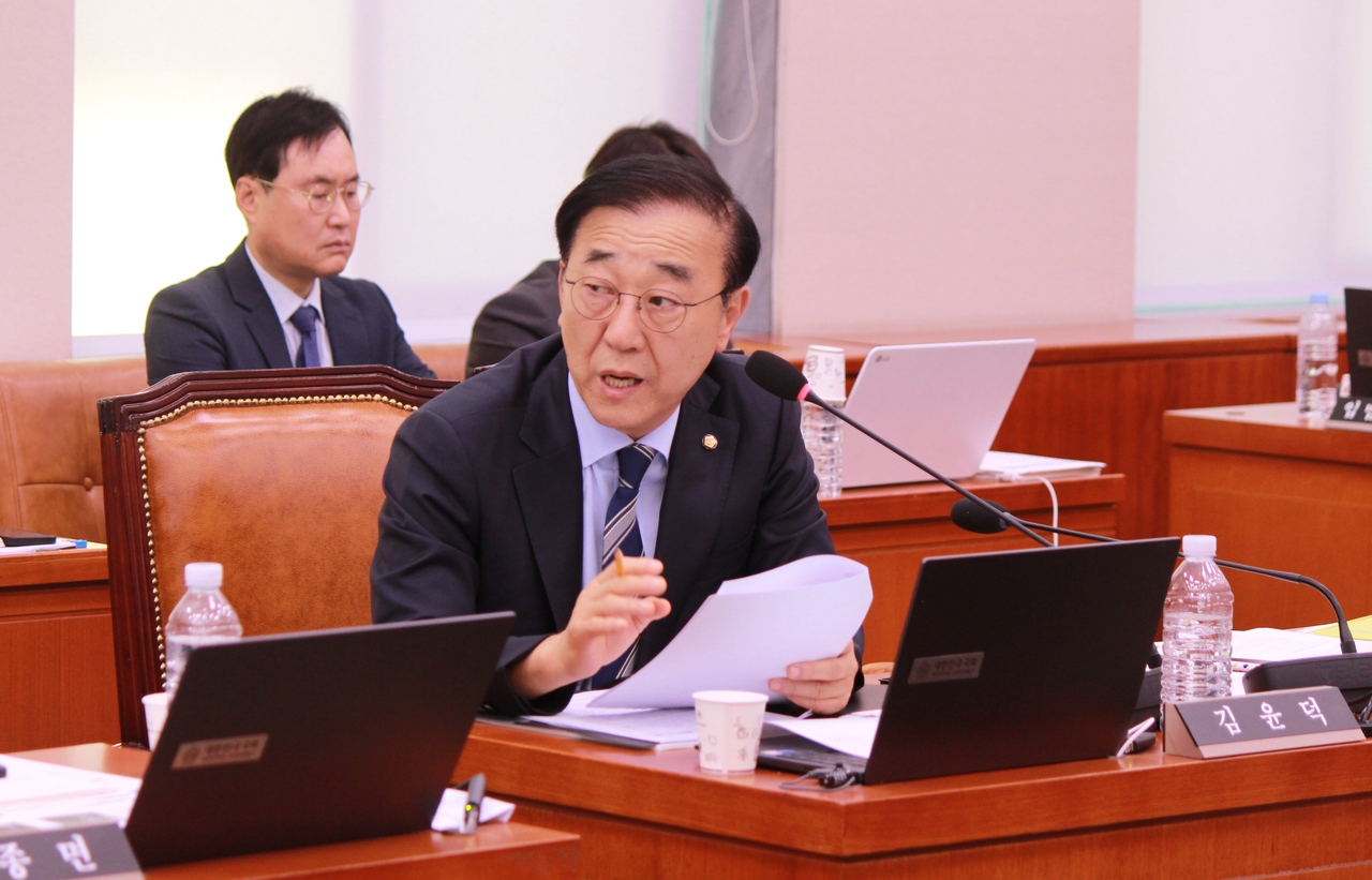김윤덕 국회의원