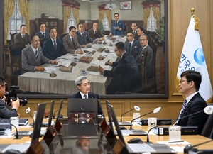 22일 기준금리 ‘결정의 날’…내주 생산자 물가·경제부처 종합국감