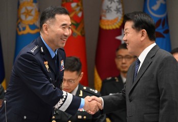 DP lawmaker accuses USFK chief of violating Seoul's territorial sovereignty