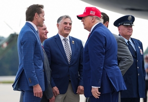 US senator hails Hanwha's role in revitalizing American shipbuilding industry