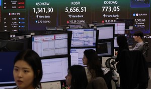Samsung, SK hynix suffer worst weekly stock rout since 2008