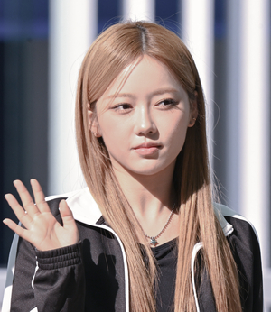 [포토] 아워벨스데이 신혜원 ‘너무 눈부셔요’