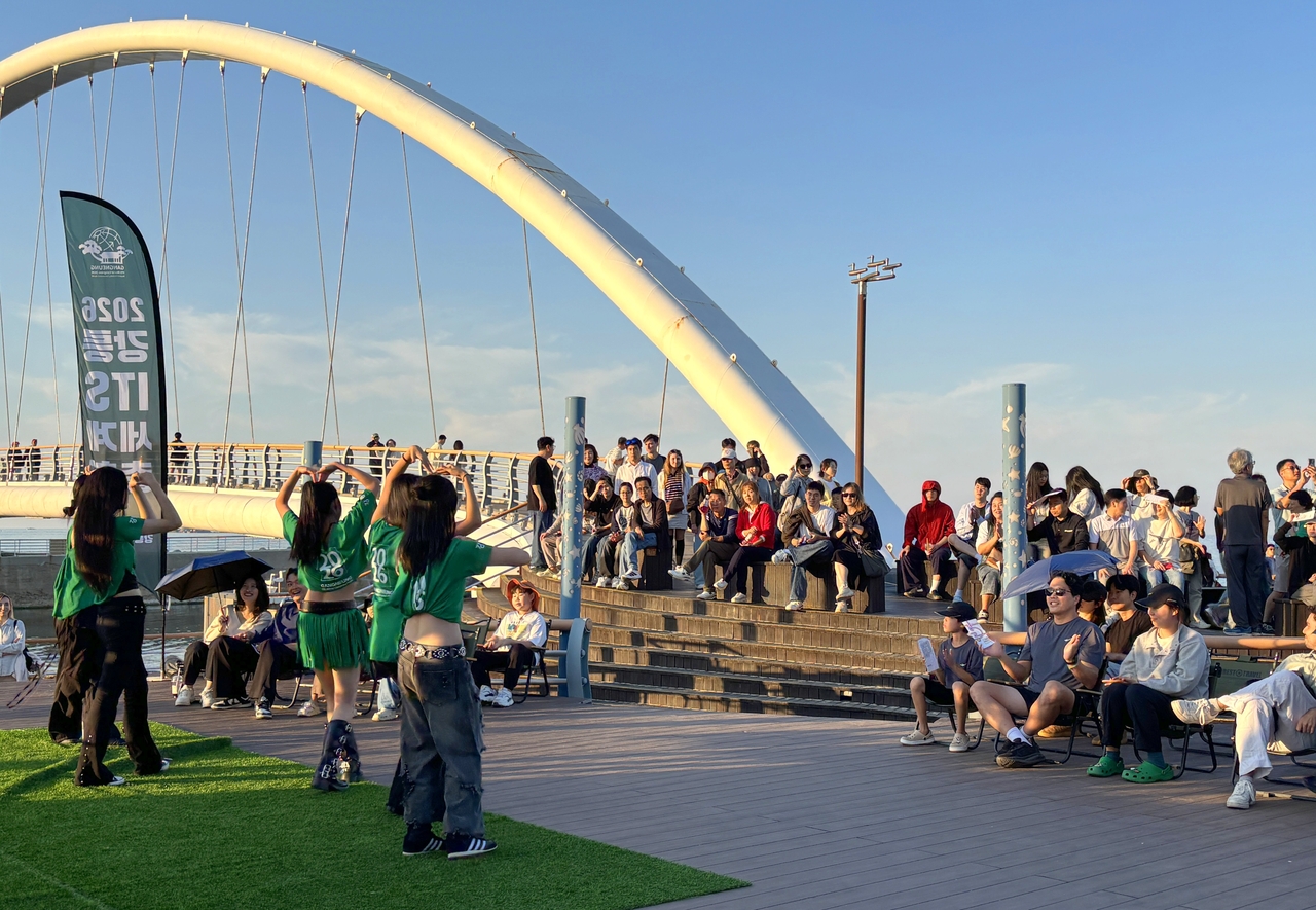A promotional event ahead of the ITS World Congress in Gangneung